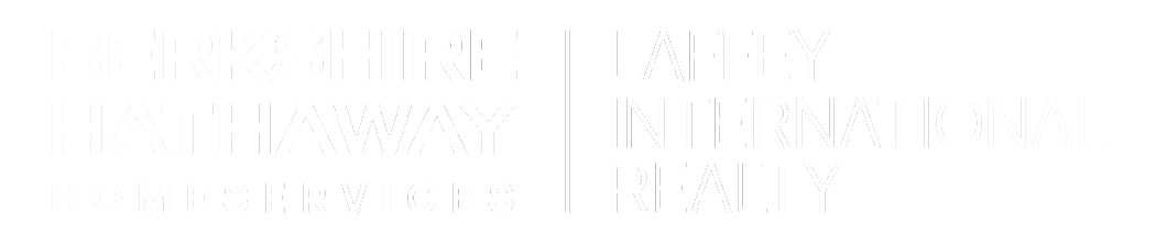 27 Valley Ave, Locust Valley, NY 11560